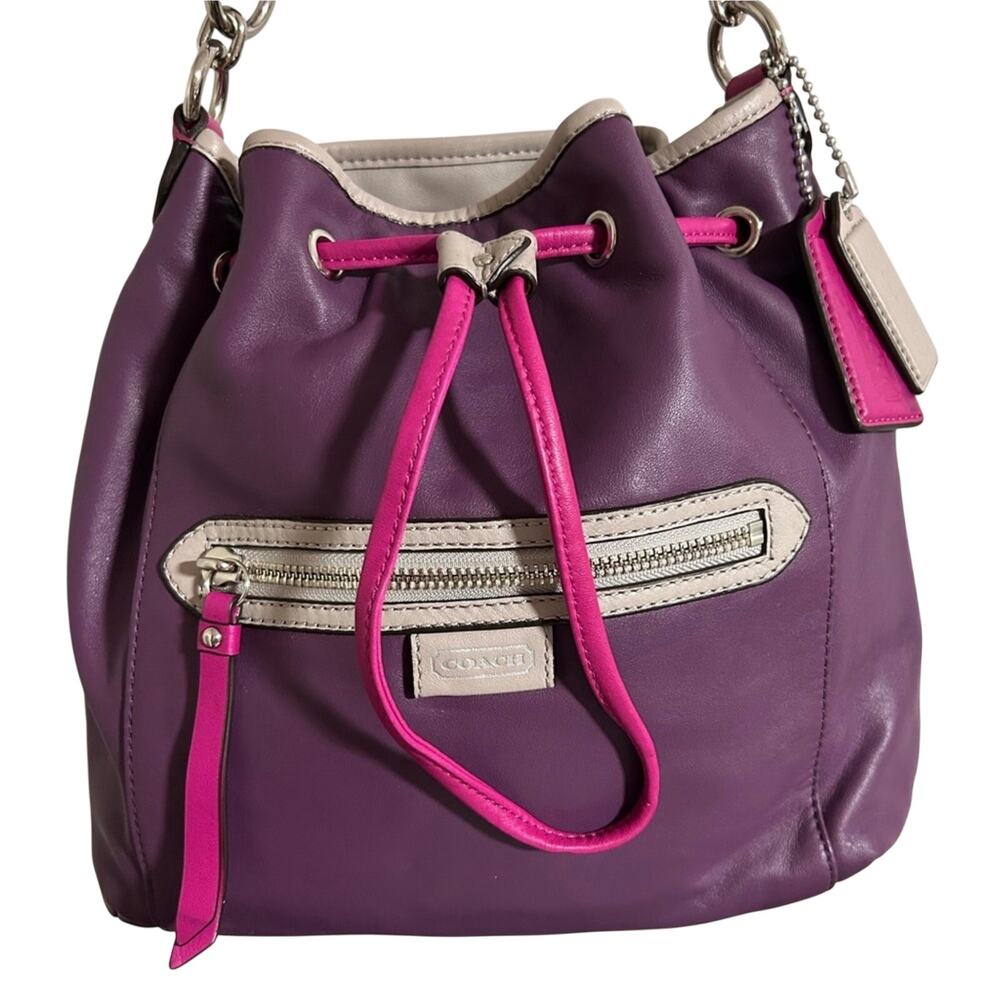 Coach Daisy Spectator Old Money Leather Drawstring Shoulder Bag Purple GUC